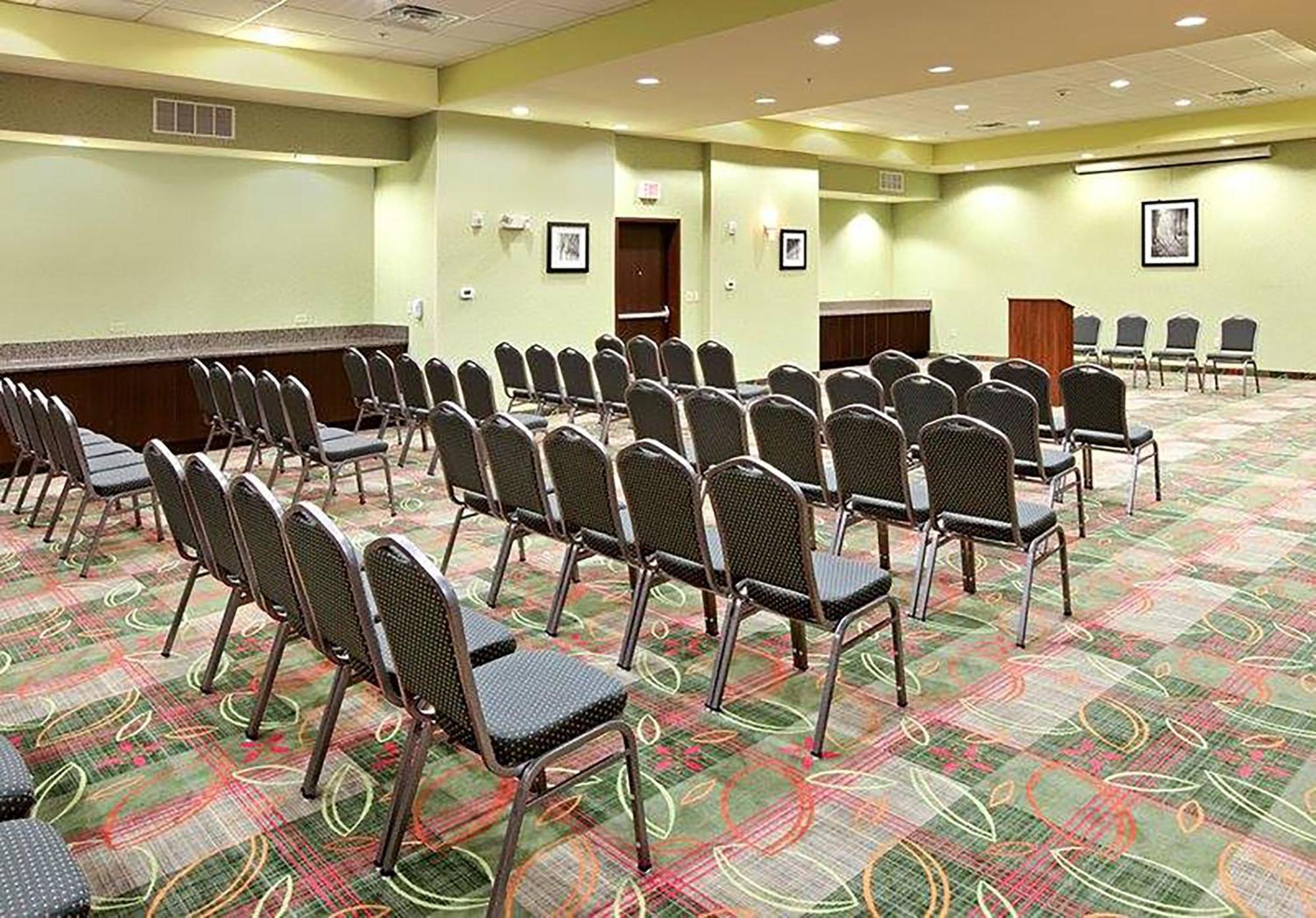 Holiday Inn Garland By Ihg Extérieur photo