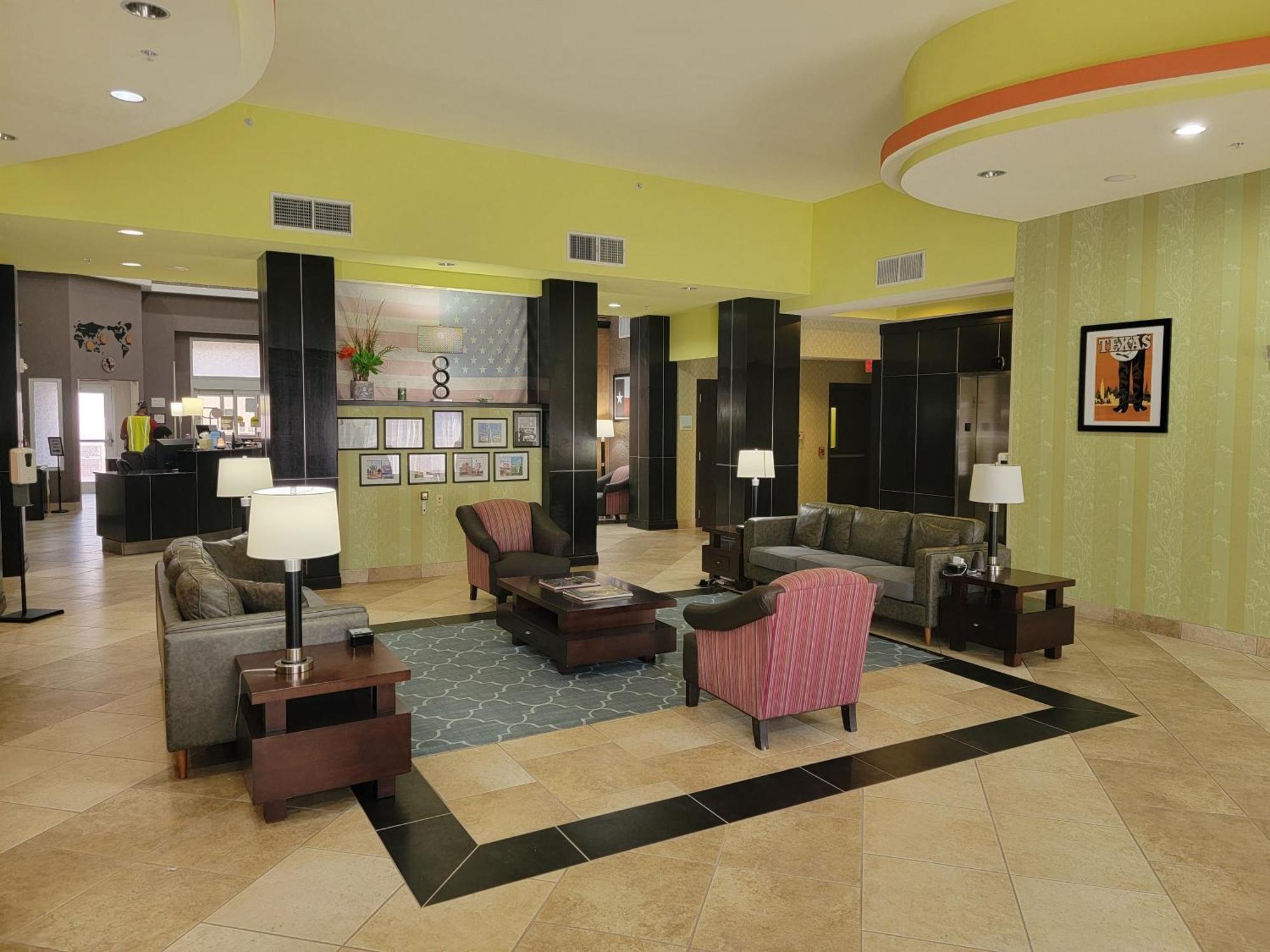 Holiday Inn Garland By Ihg Extérieur photo